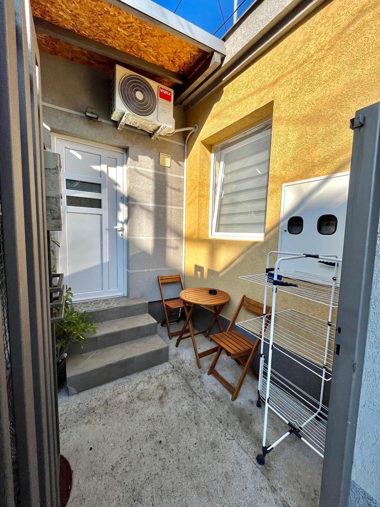 Nilton Apartmans Апартамент *